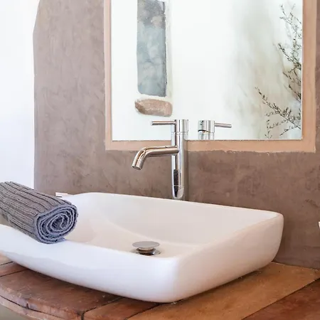 Casa de Férias Bergerie Avec Piscine A 5m De Palombaggia - 6 Couchages